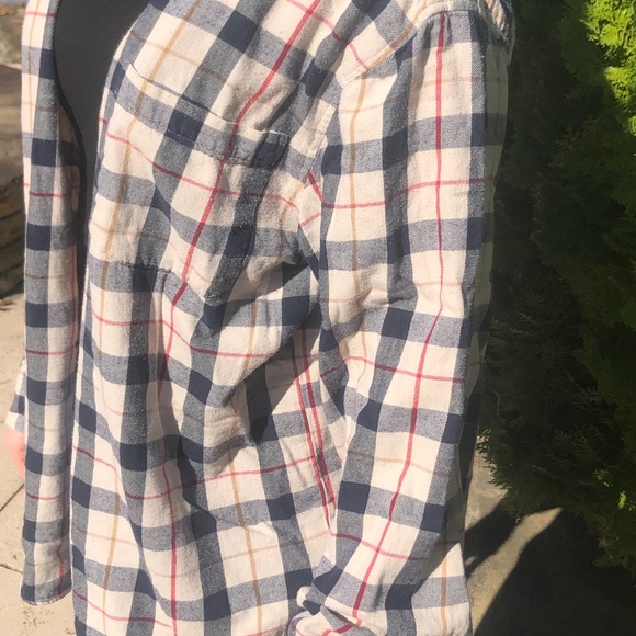 Flannel - Picture 2 of 3